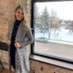 Meet your Posher, Rayann